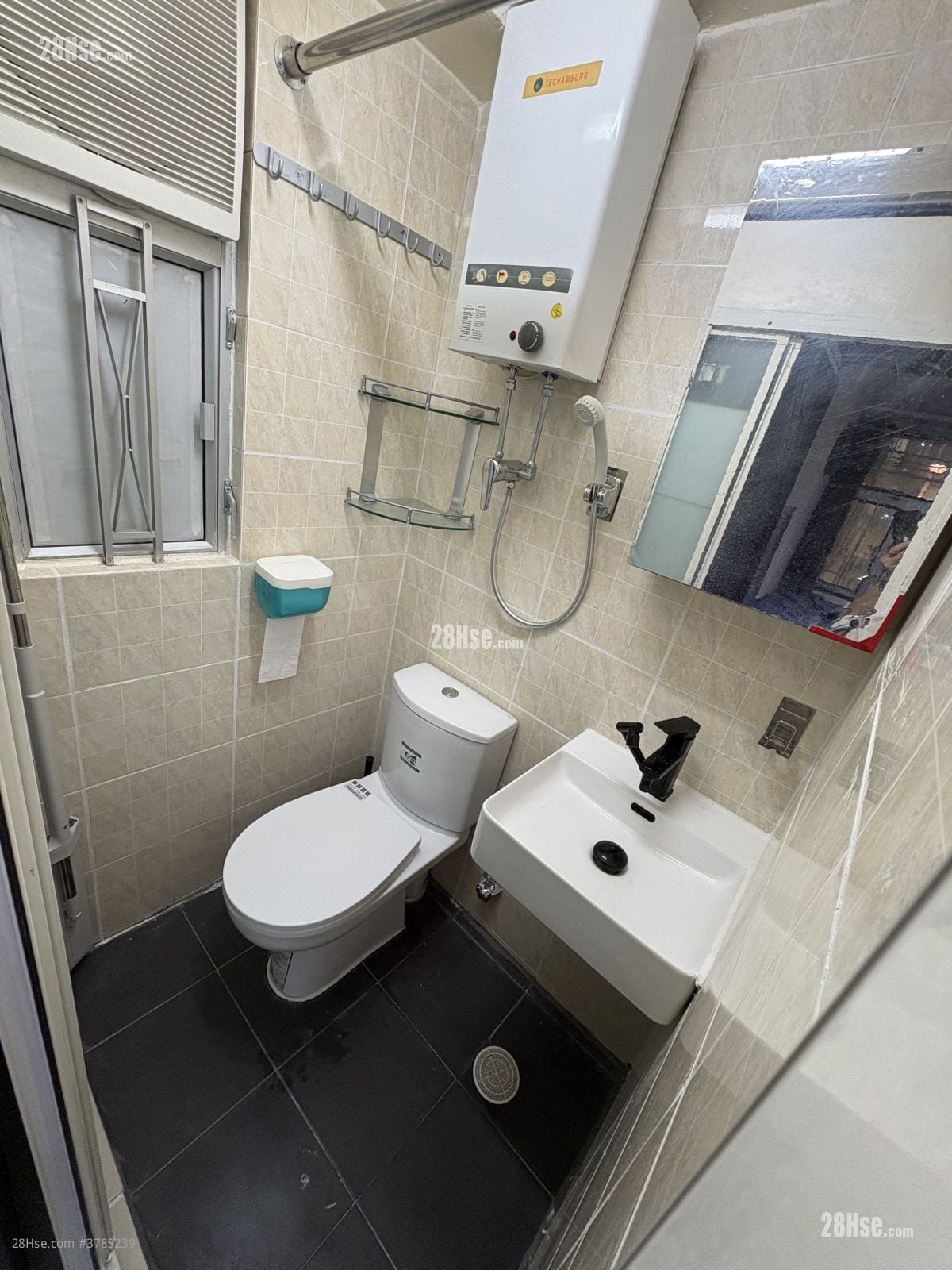 Ching Tak Building Rental Studio , 1 Bathroom 150 ft²