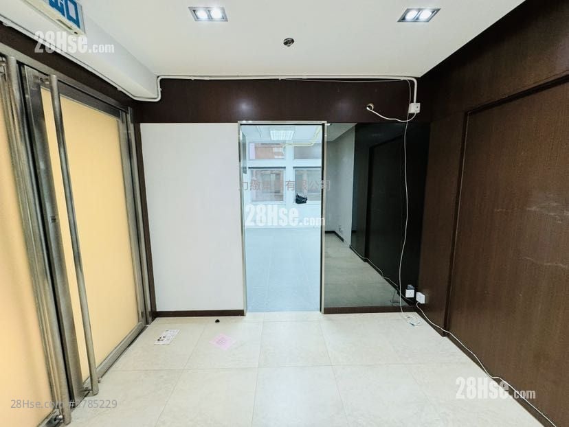 尖沙咀某商厦 租盘