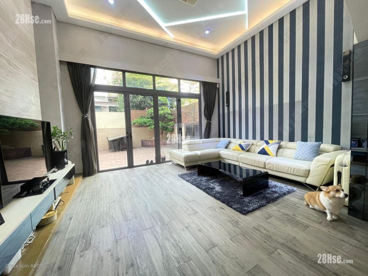 加州豪园 售盘 3 浴室 1,348 平方尺