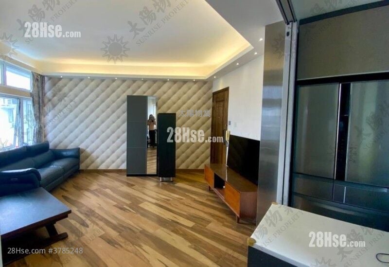 Whampoa Garden Sell 3 Bedrooms 708 ft²