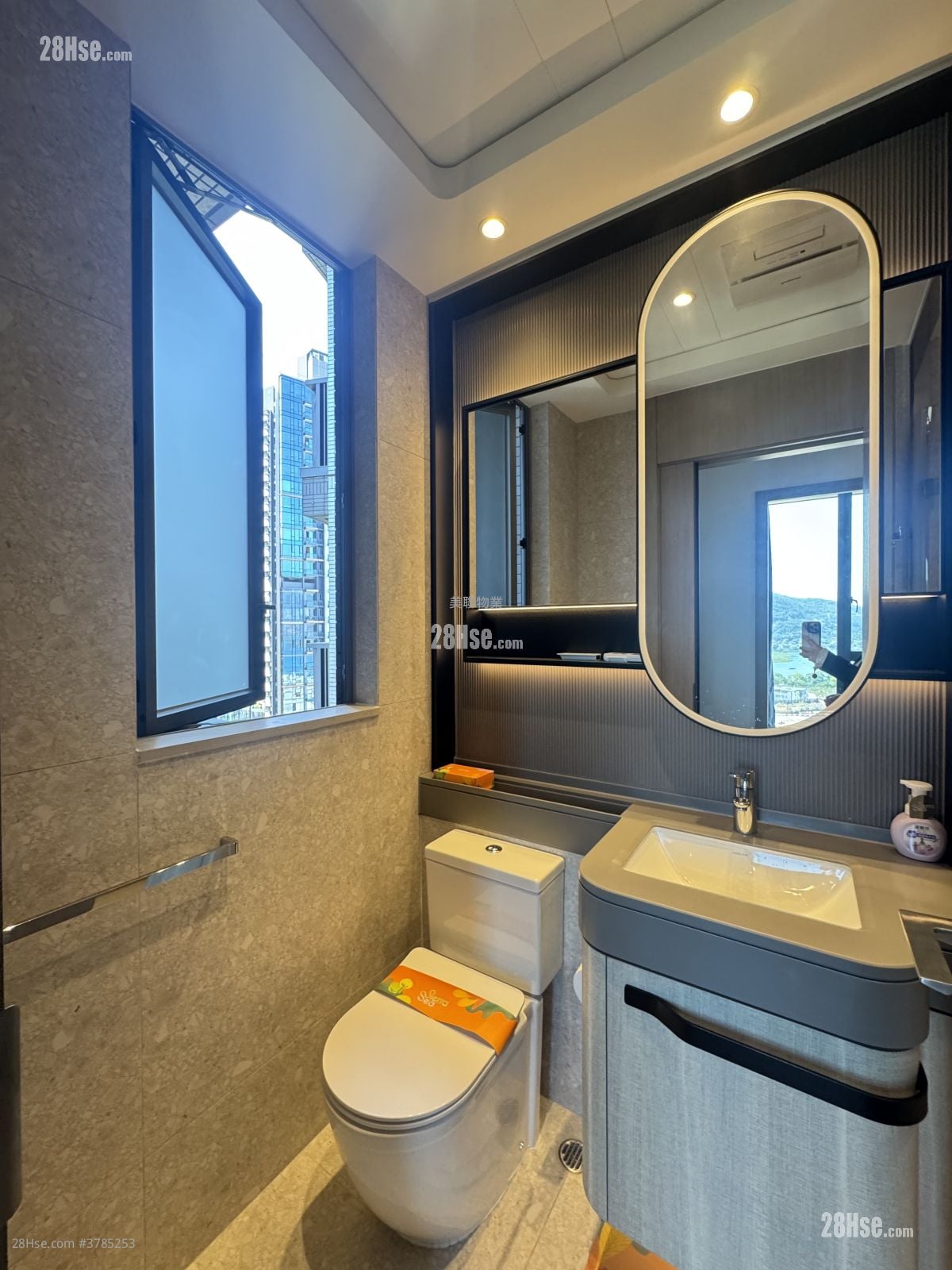 Sierra Sea Sell 2 Bedrooms , 1 Bathroom 444 ft²