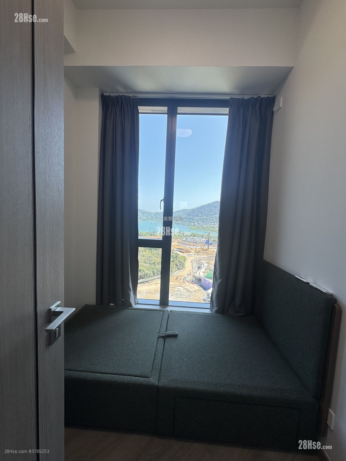 Sierra Sea Sell 2 Bedrooms , 1 Bathroom 444 ft²