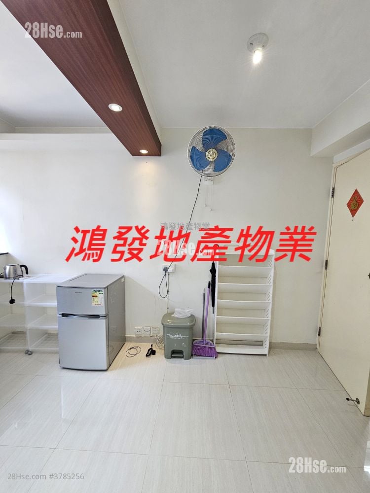 Man Woo Building Sell Studio , 1 Bathroom 182 ft²