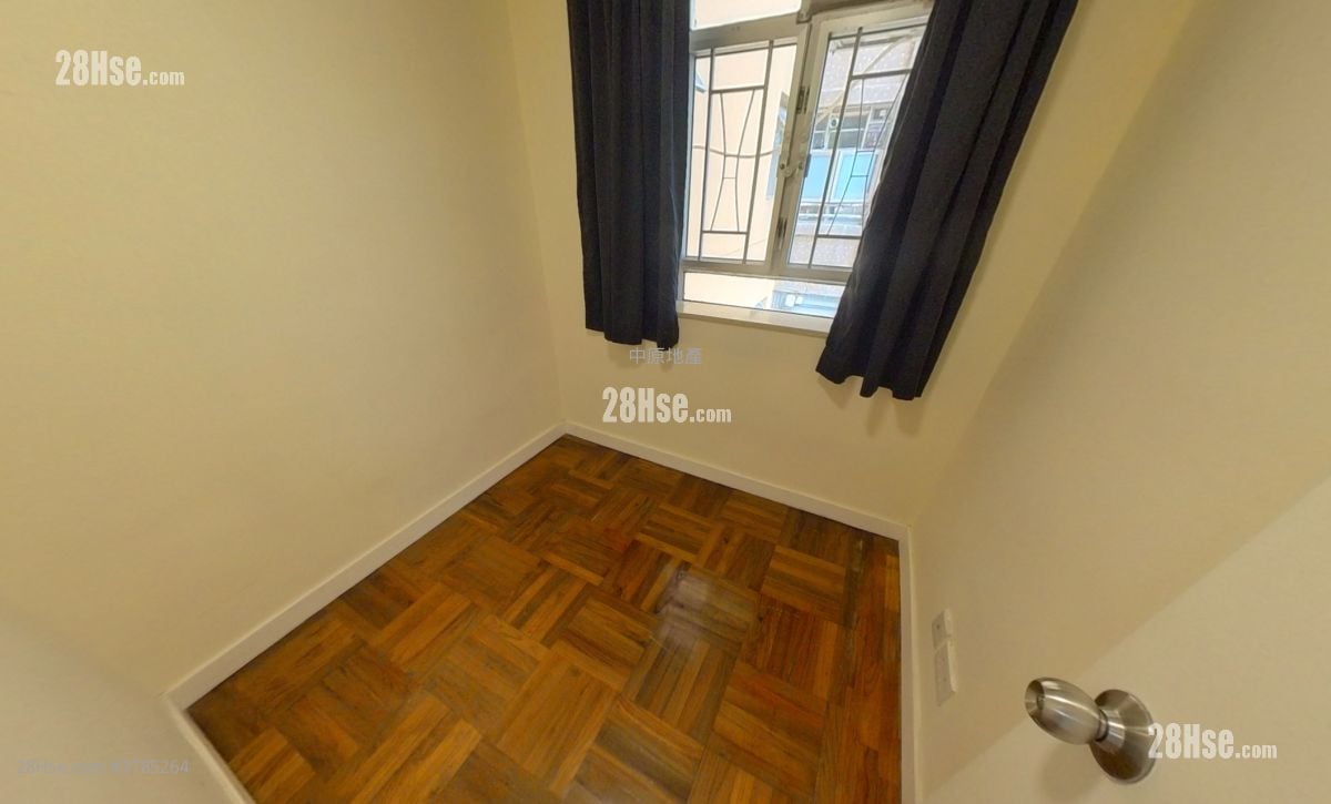 龙蟠苑 售盘 2 房 , 1 浴室 383 平方尺