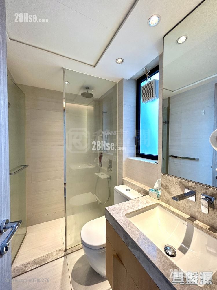 Twin Regency Sell 2 Bedrooms 459 ft²