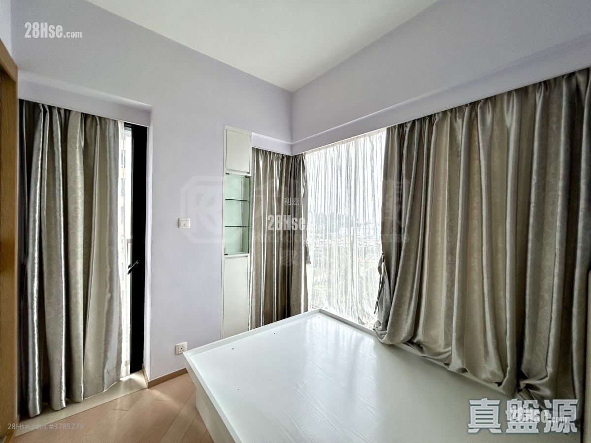 Twin Regency Sell 2 Bedrooms 459 ft²