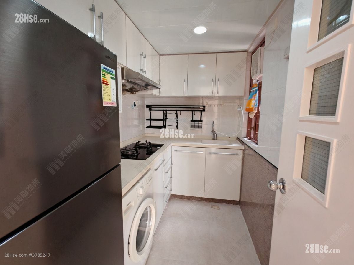 新港城 售盘 2 房 , 1 浴室 414 平方尺