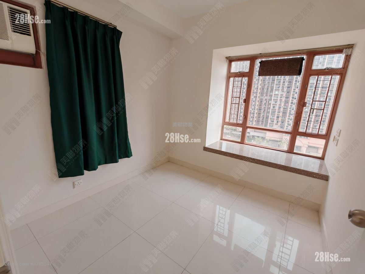 新港城 售盘 2 房 , 1 浴室 414 平方尺