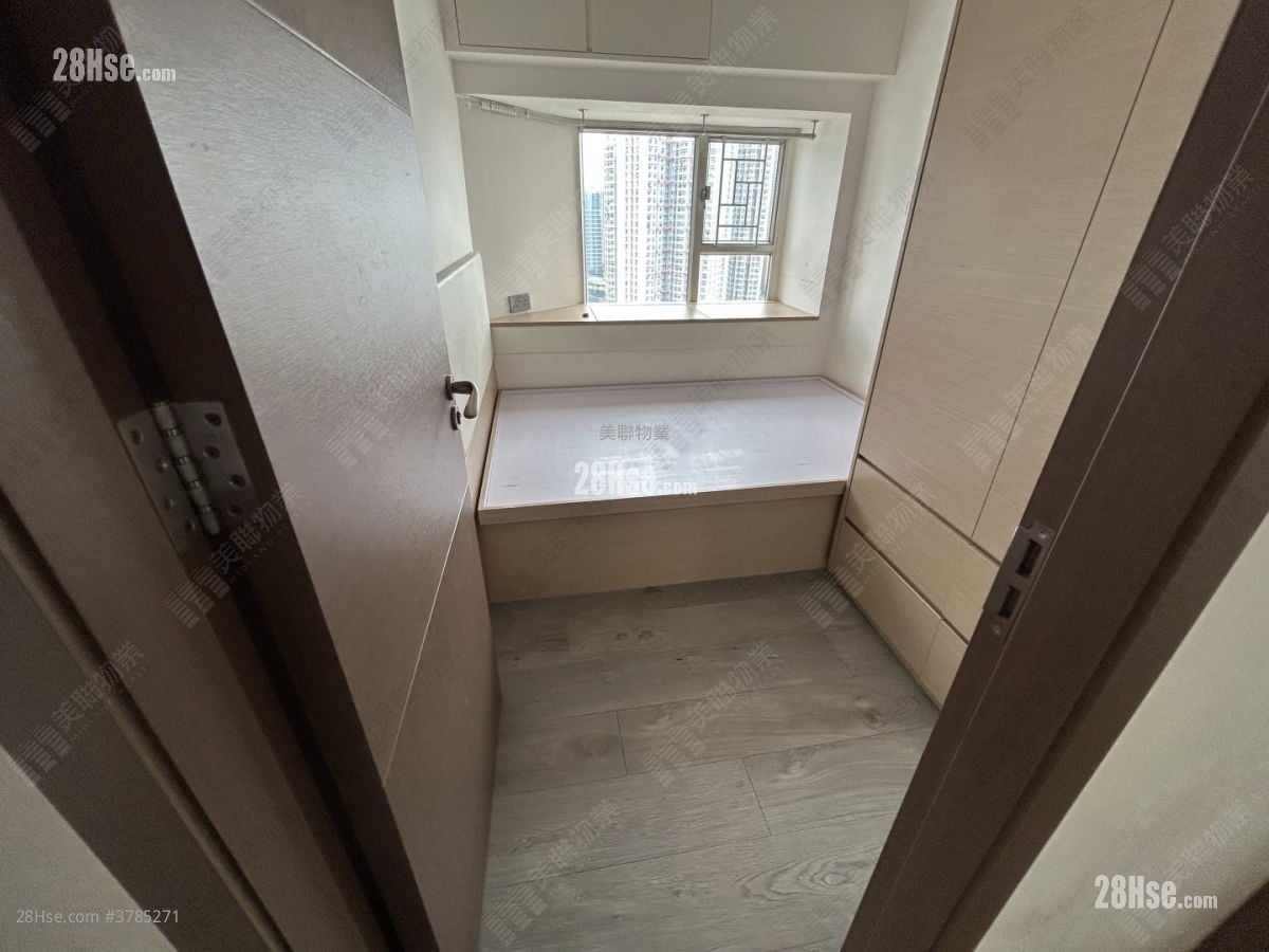 嘉湖山庄 售盘 2 房 446 平方尺