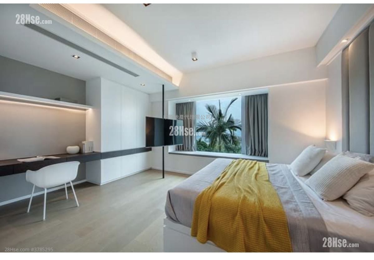 Casa Marina Sell 3 Bedrooms , 3 Bathrooms 2,005 ft²