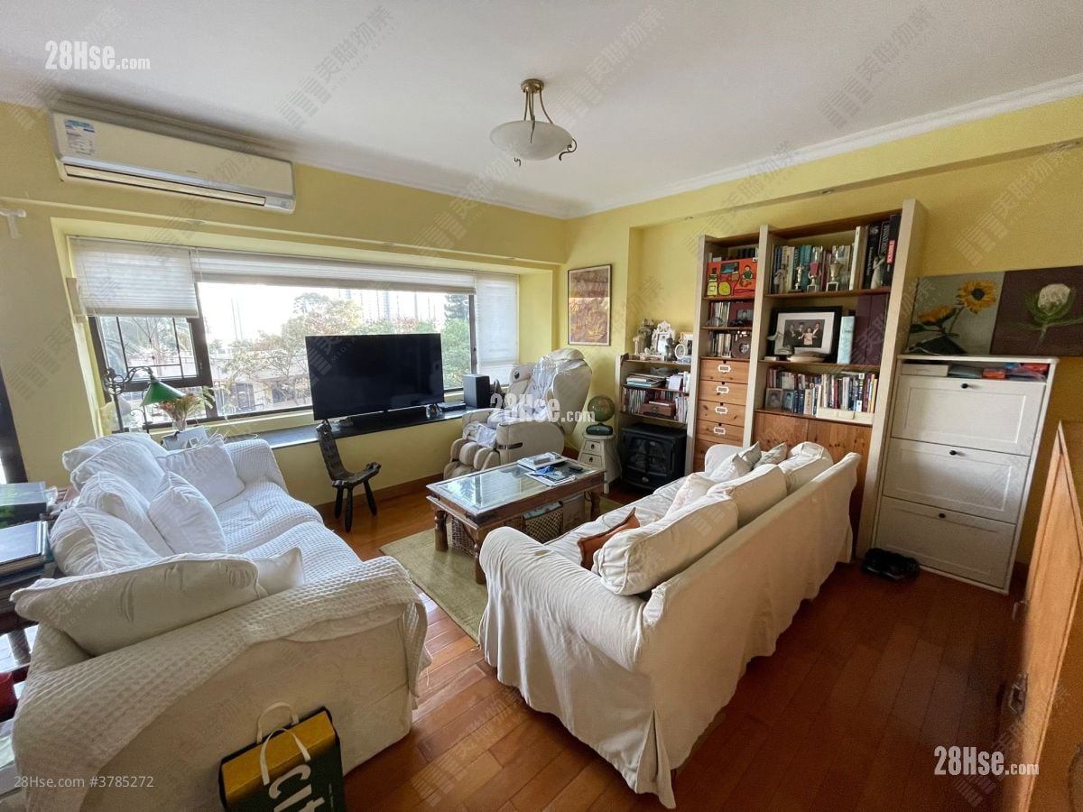 碧霞花园 售盘 3 房 , 3 浴室 1,296 平方尺