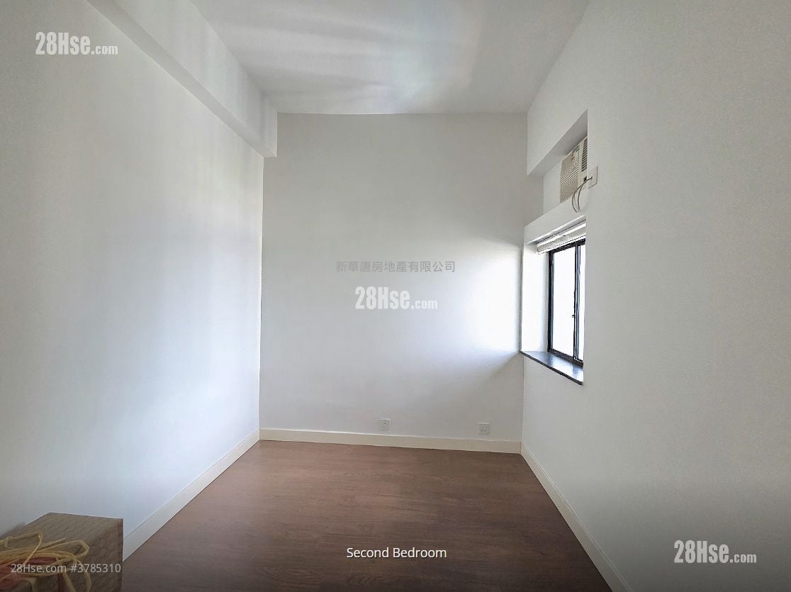 Panorama Gardens Rental 2 Bedrooms , 1 Bathroom 592 ft²