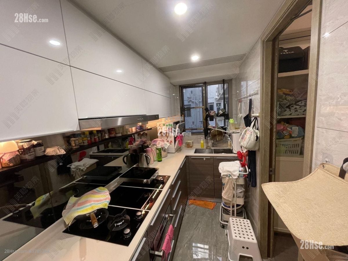 The Horizon Sell 3 Bedrooms 1,071 ft²