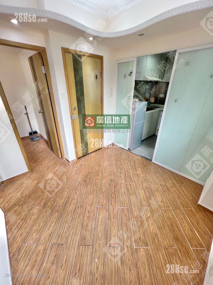 Pat Chun Mansion Sell 2 Bedrooms , 1 Bathroom 246 ft²