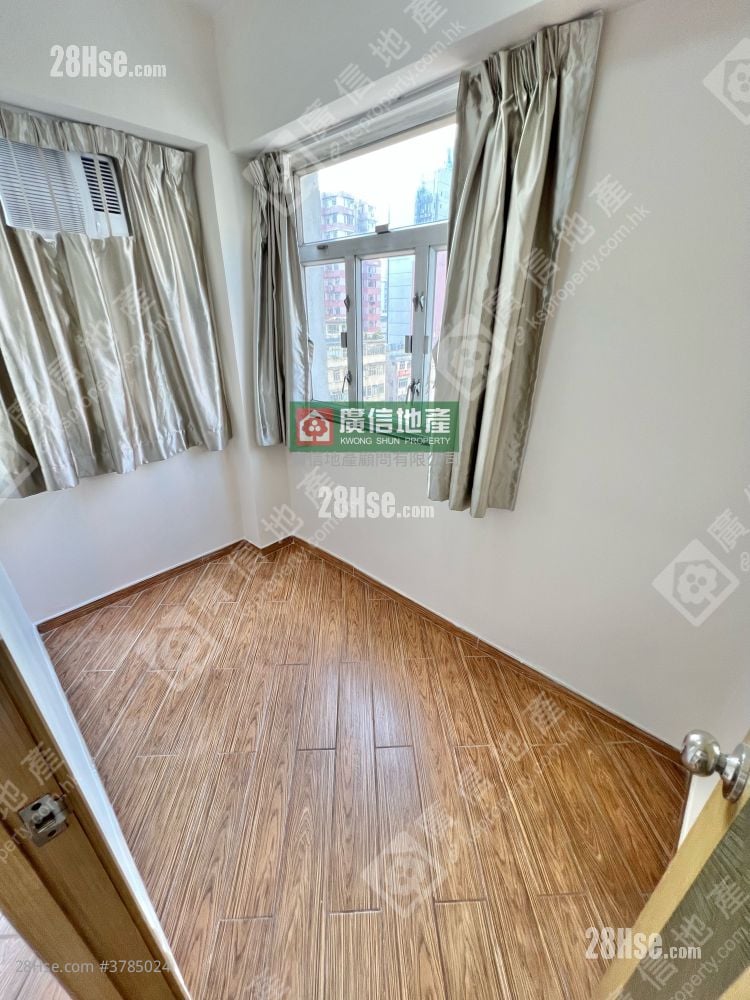 Pat Chun Mansion Sell 2 Bedrooms , 1 Bathroom 246 ft²