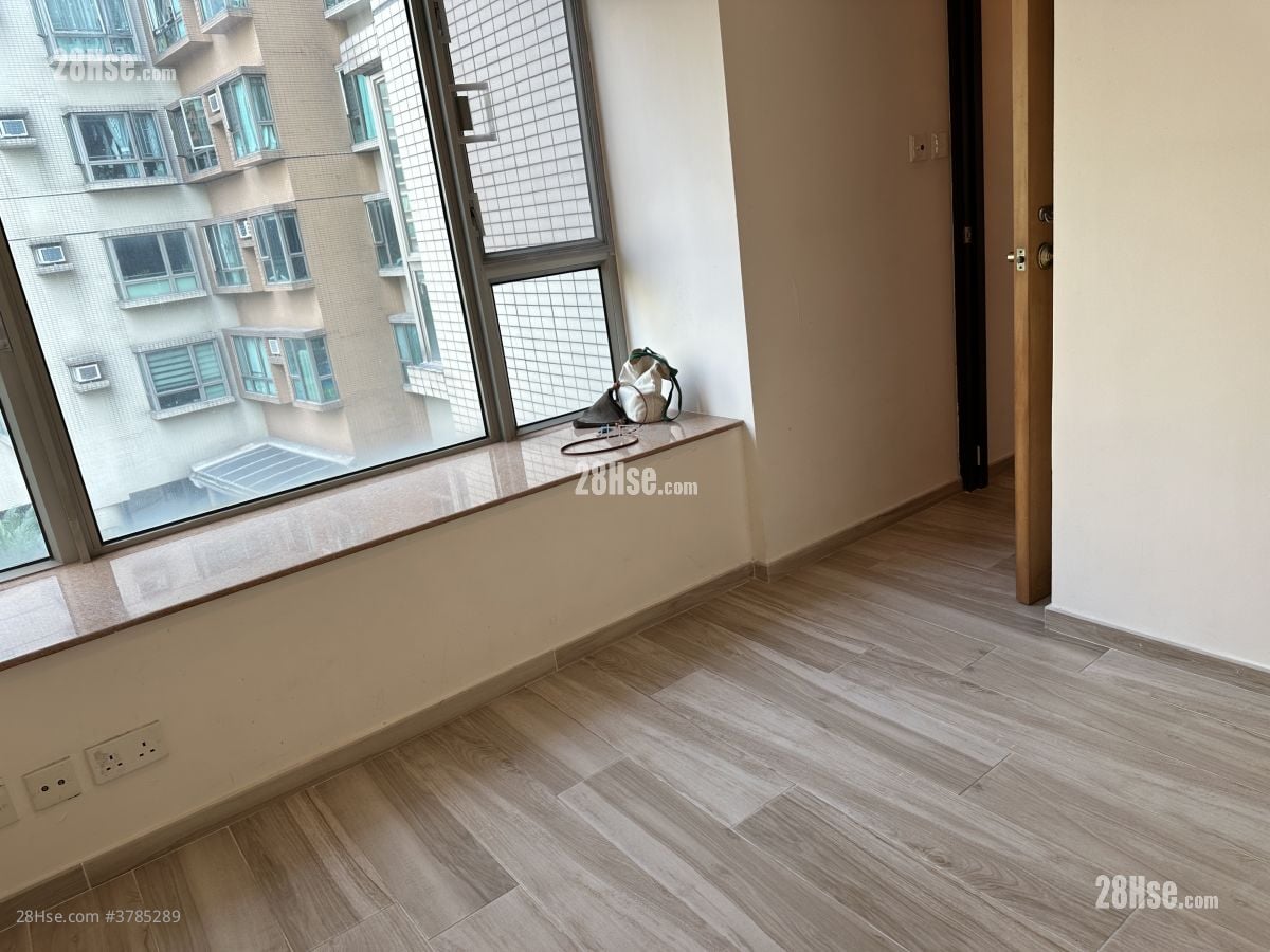 The Parcville Sell 2 Bedrooms , 1 Bathroom 460 ft²