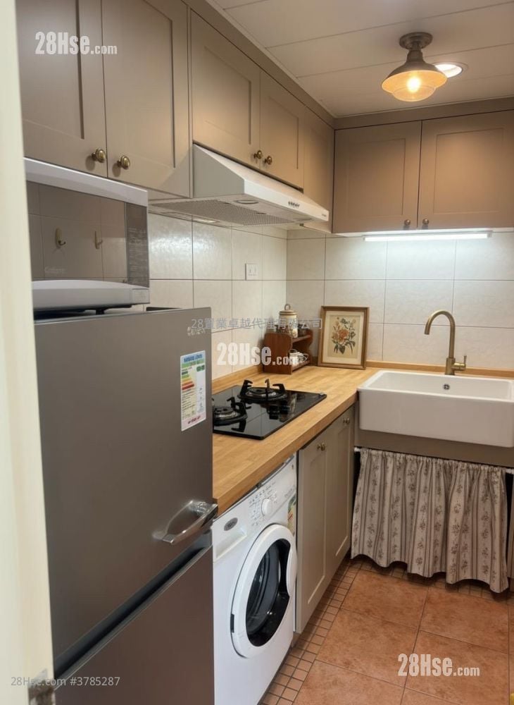 叠茵庭 售盘 2 房 , 1 浴室 381 平方尺