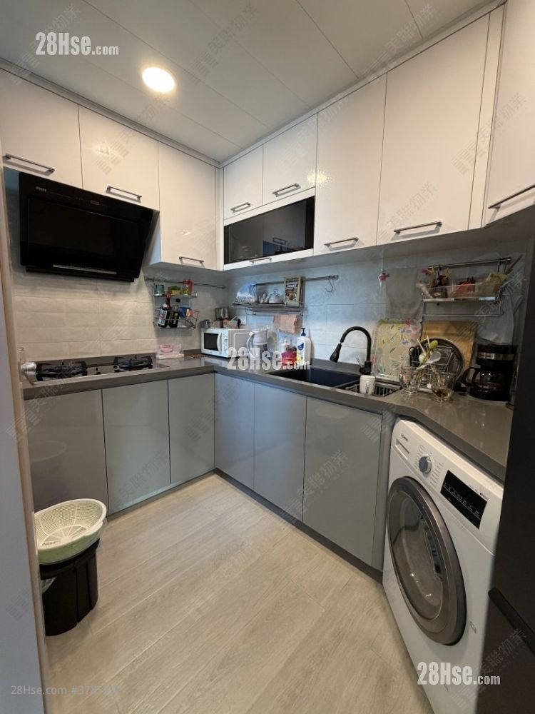 Villa Esplanada Sell 3 Bedrooms , 2 Bathrooms 829 ft²