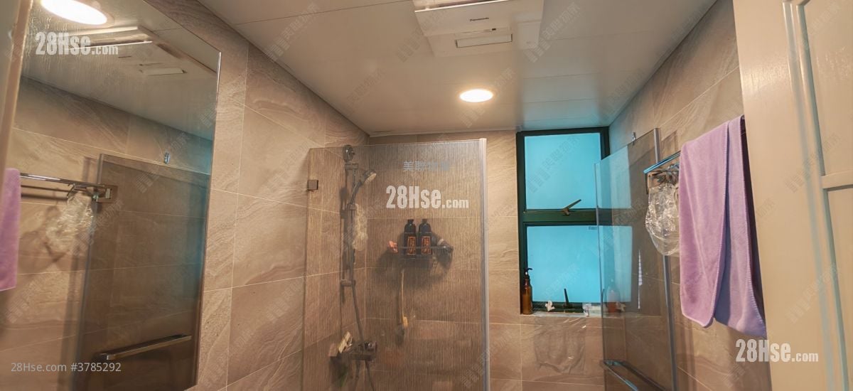 Villa Esplanada Sell 3 Bedrooms , 2 Bathrooms 829 ft²