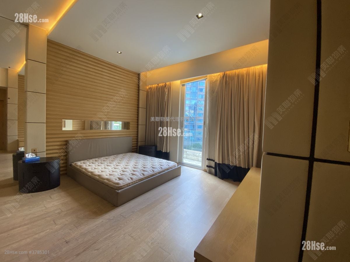 Mount Beacon Sell 4 Bedrooms , 5+ Bathrooms 2,638 ft²