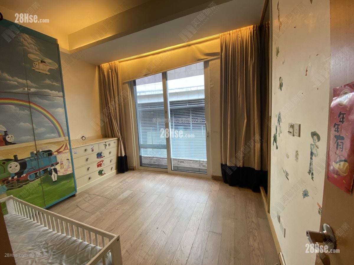 Mount Beacon Sell 4 Bedrooms , 5+ Bathrooms 2,638 ft²