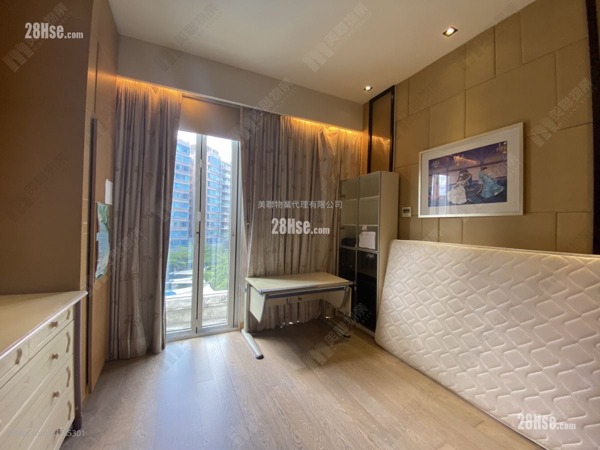 Mount Beacon Sell 4 Bedrooms , 5+ Bathrooms 2,638 ft²