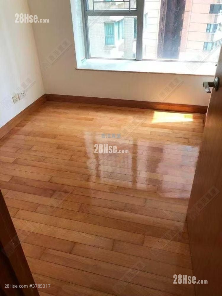 The Waterfront Rental 3 Bedrooms , 2 Bathrooms 794 ft²