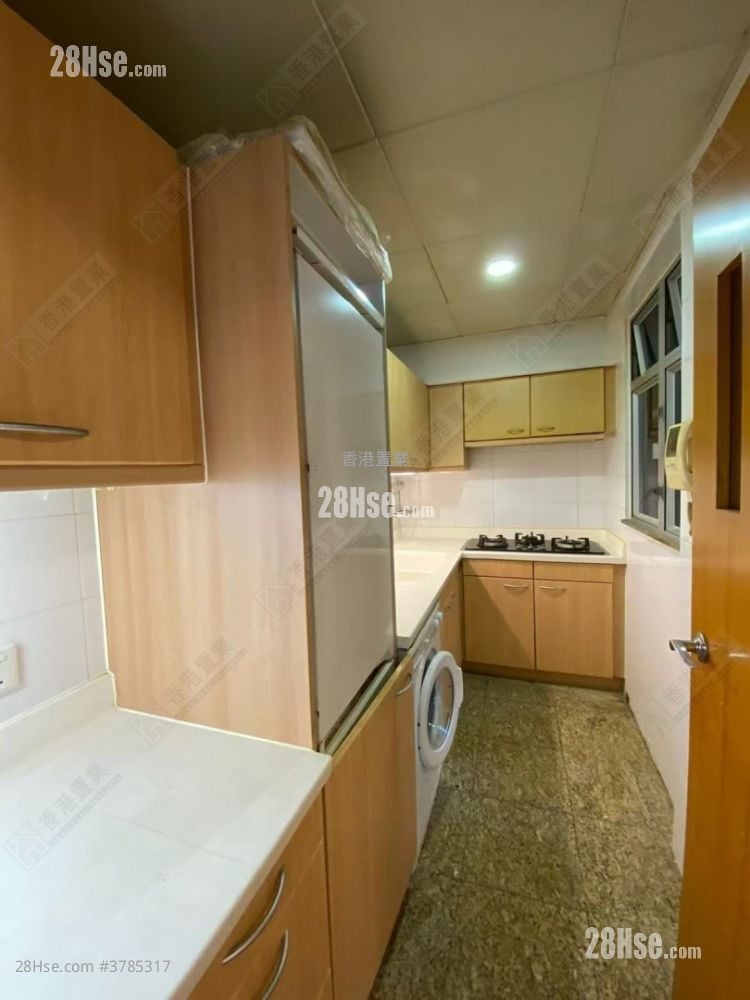 The Waterfront Rental 3 Bedrooms , 2 Bathrooms 794 ft²