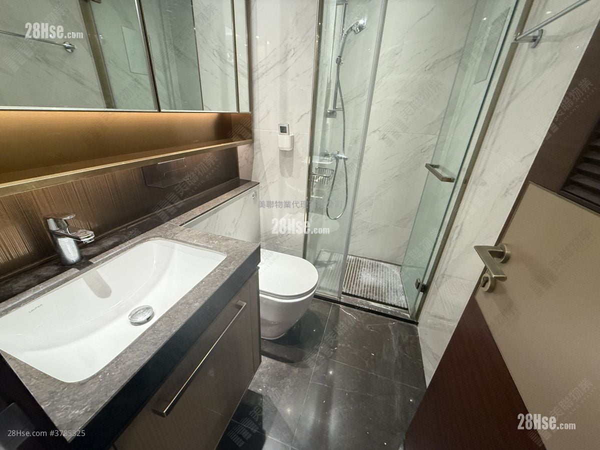 睿峰 售盘 1 房 300 平方尺