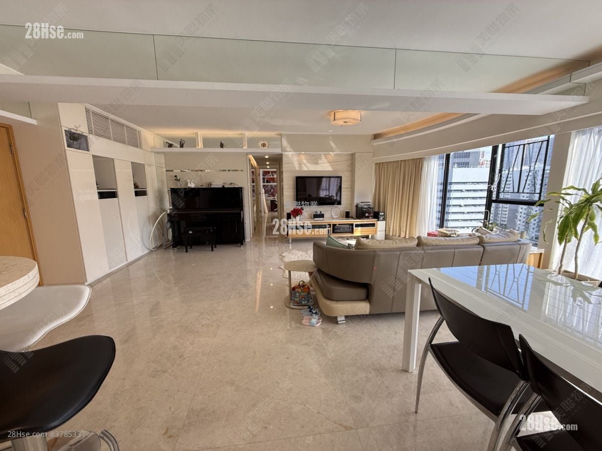 Parc Regal Sell 3 Bedrooms , 3 Bathrooms 676 ft²