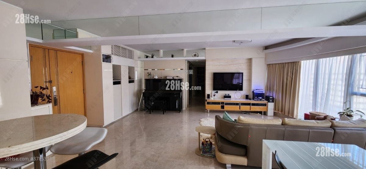 Parc Regal Sell 3 Bedrooms , 3 Bathrooms 676 ft²