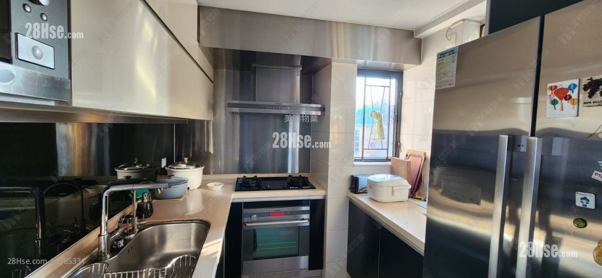 Parc Regal Sell 3 Bedrooms , 3 Bathrooms 676 ft²