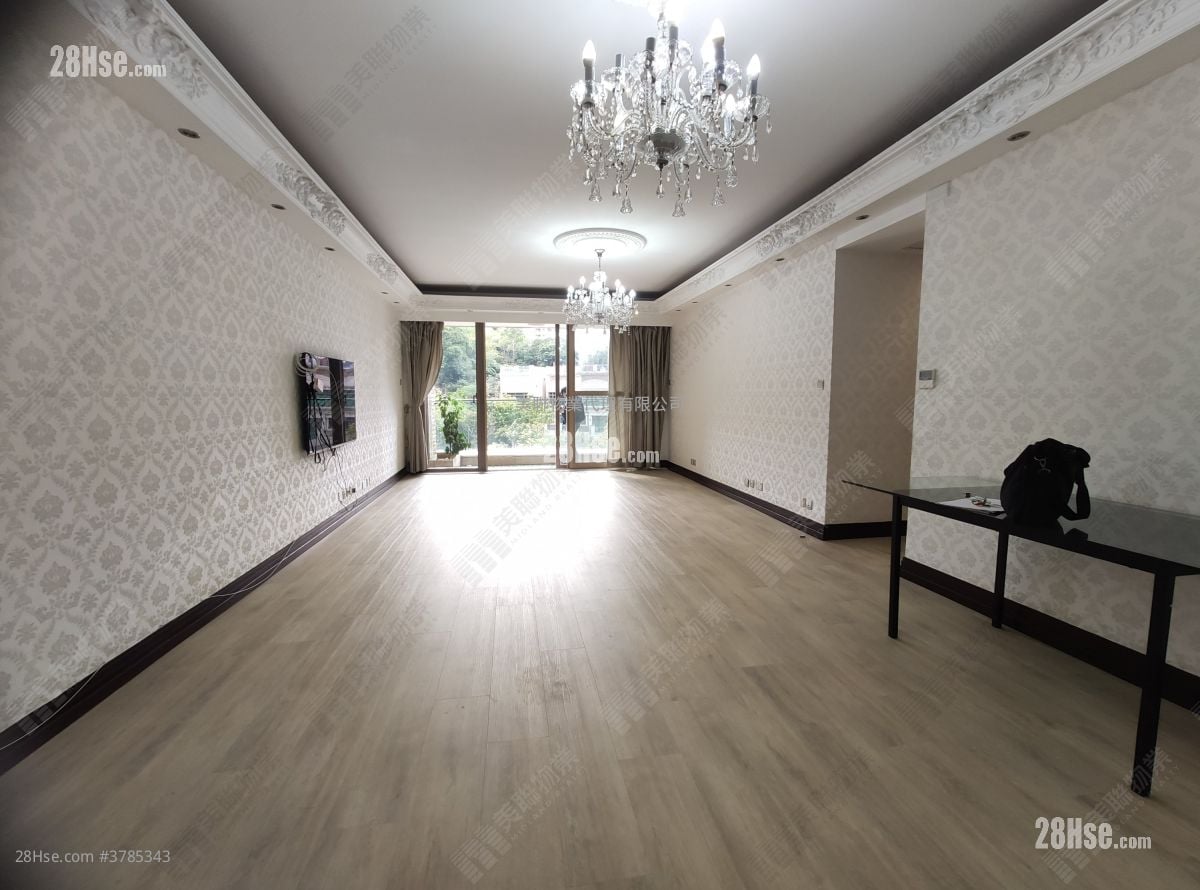 半山壹号 售盘 4 房 , 3 浴室 1,506 平方尺