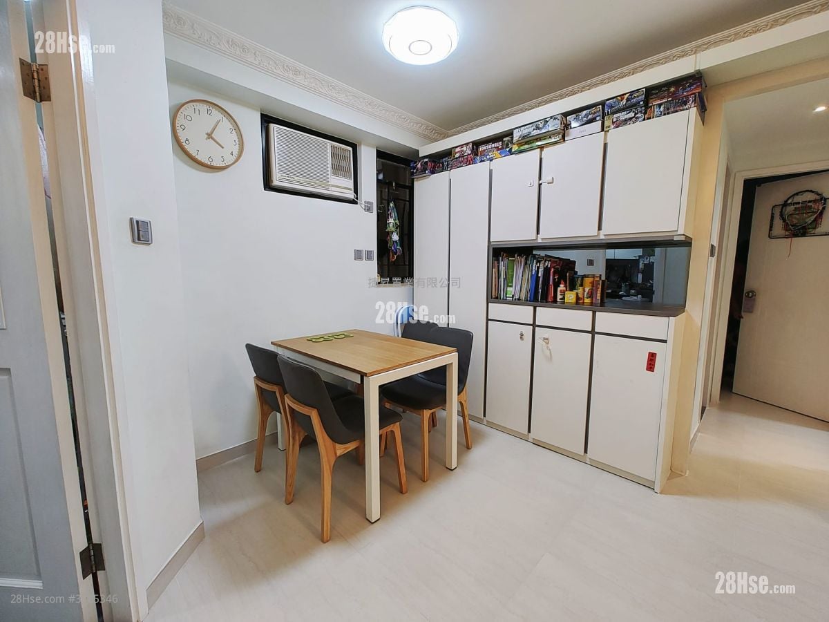 欣荣花园 售盘 2 房 , 1 浴室 566 平方尺