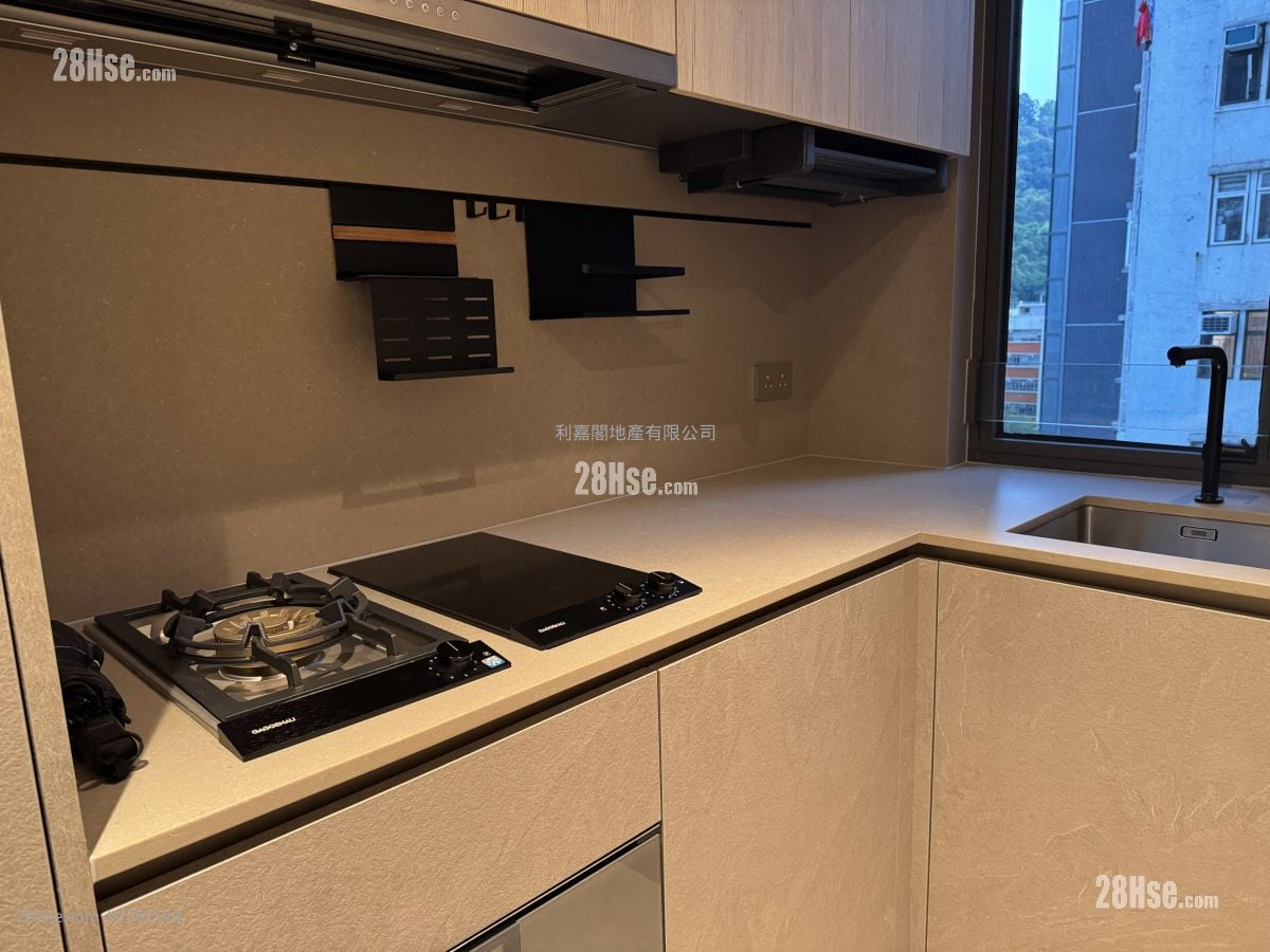 101 Kings Road 租盘 2 房 , 1 浴室 440 平方尺