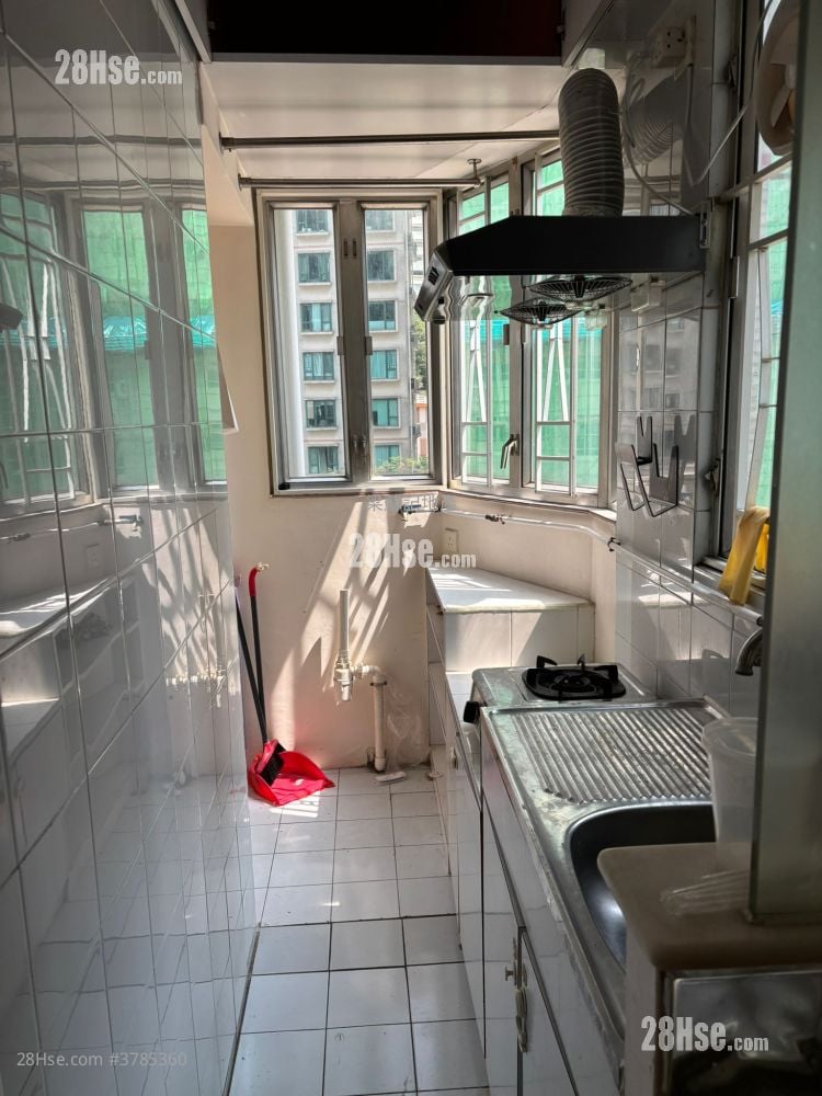 金山阁 租盘 210 平方尺