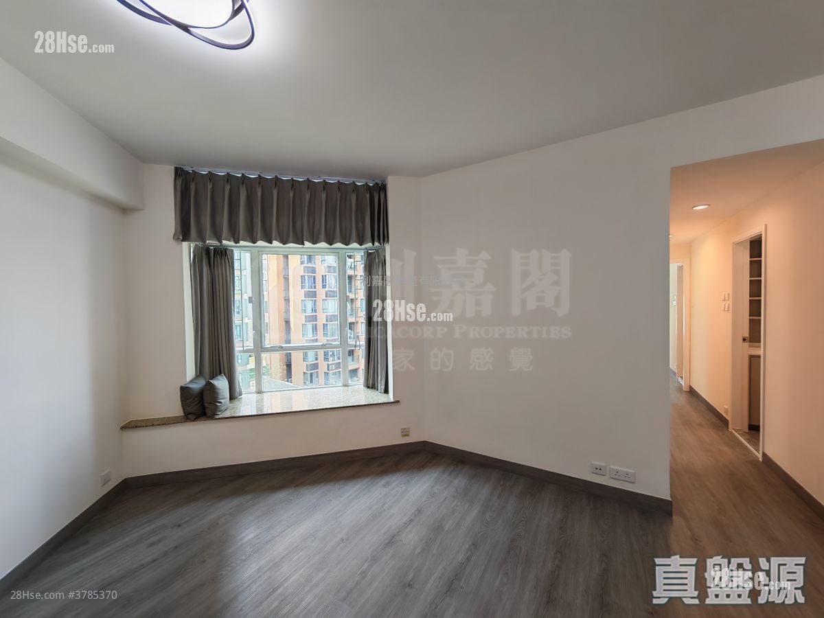 Grand Del Sol Sell 3 Bedrooms , 2 Bathrooms 756 ft²