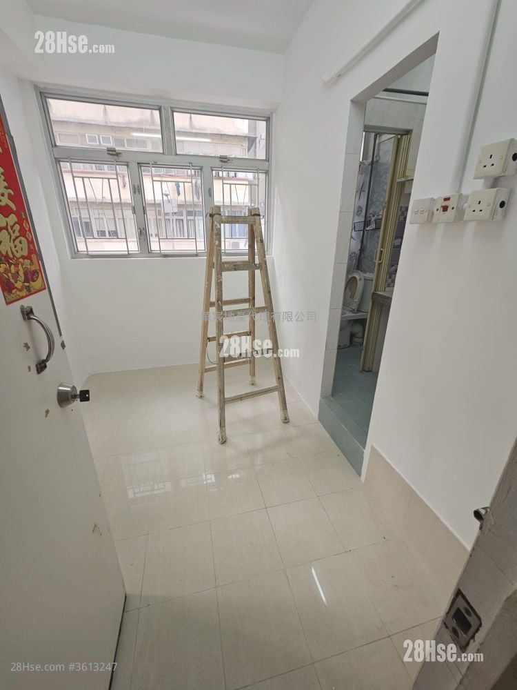 钻石楼 售盘 4 房 , 4 浴室 539 平方尺