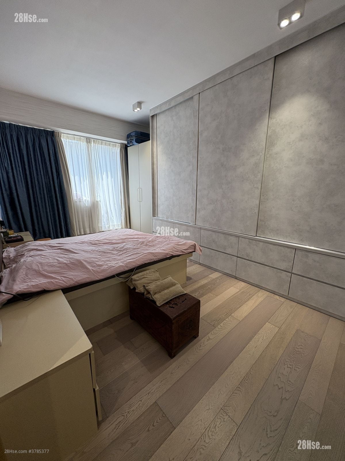 富豪山峯 售盘 4 房 , 3 浴室 1,623 平方尺