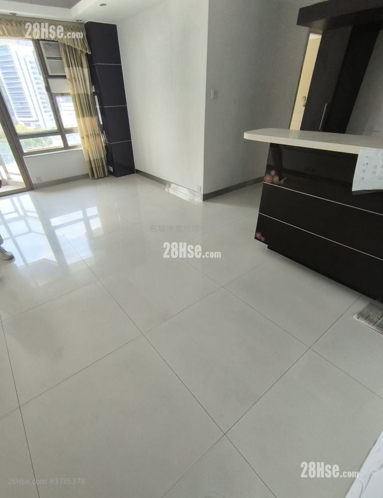 Shatin Plaza Sell 3 Bedrooms , 1 Bathroom 612 ft²