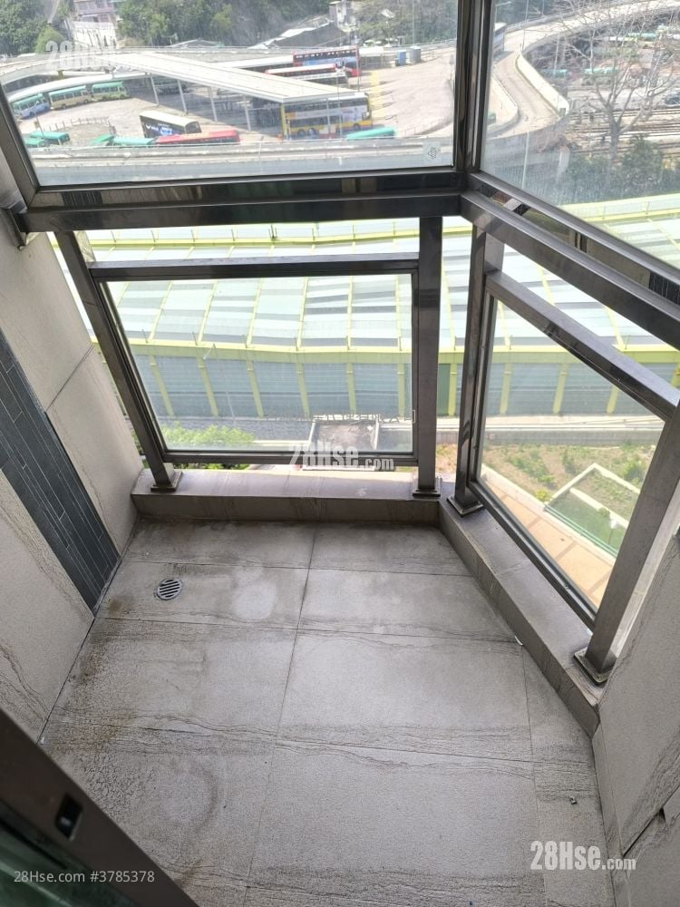 Shatin Plaza Sell 3 Bedrooms , 1 Bathroom 612 ft²