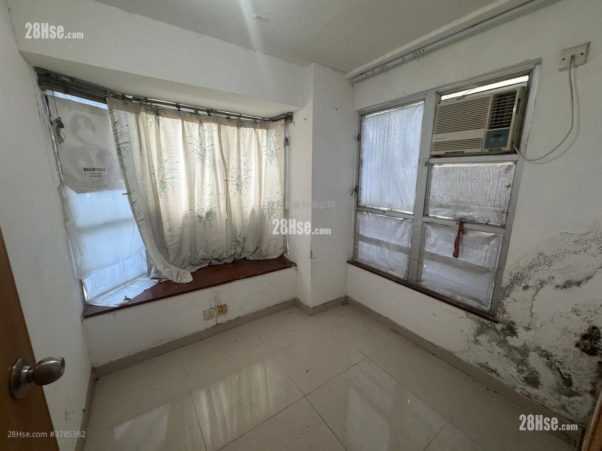 Bailey Garden Sell 3 Bedrooms , 2 Bathrooms 476 ft²