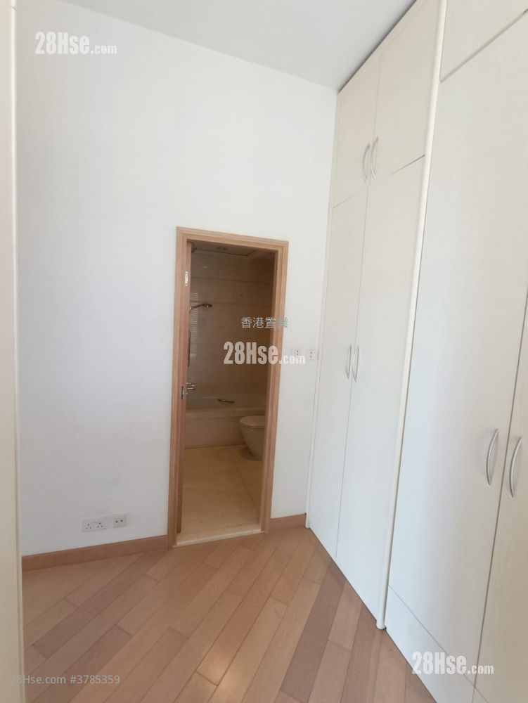 珀丽湾 租盘 4 房 , 3 浴室 1,552 平方尺