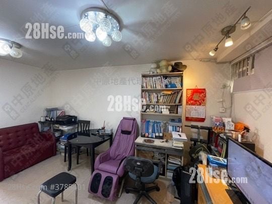 长安邨 售盘 2 房 , 1 浴室 439 平方尺