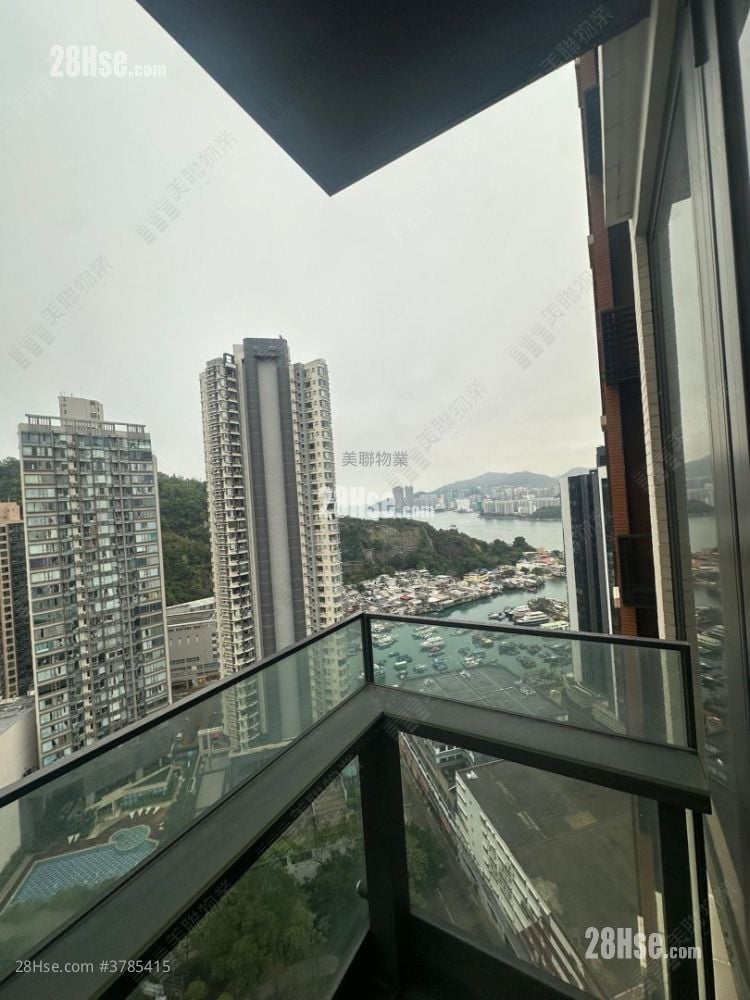 Maya Sell 2 Bedrooms 495 ft²