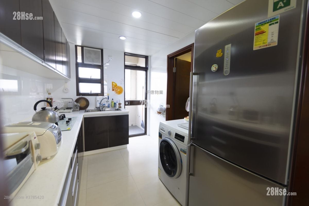 本立台 售盘 3 房 , 2 浴室 1,173 平方尺