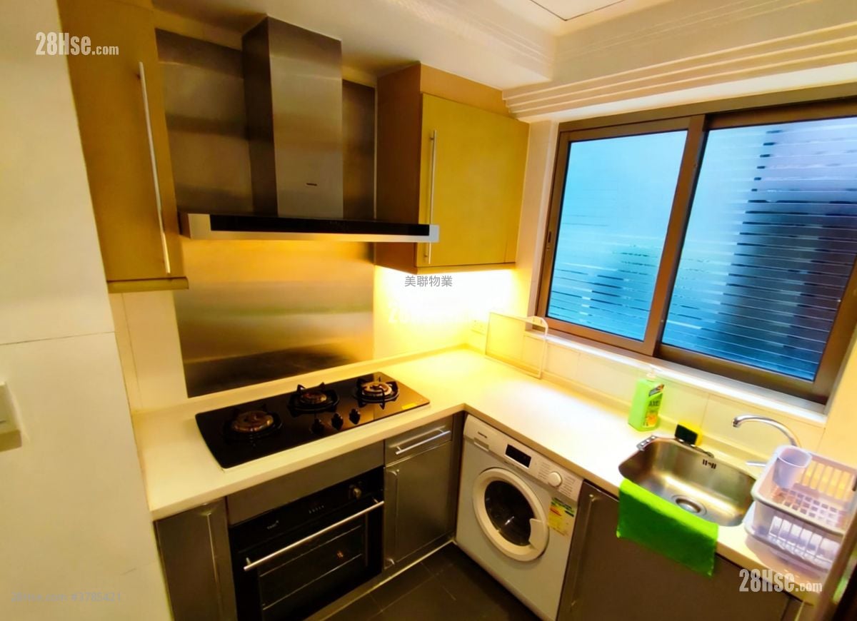 浅月湾 售盘 3 房 1,446 平方尺