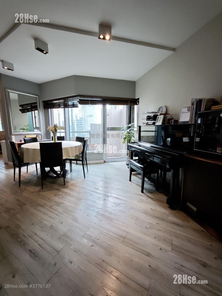 漾日居 售盘 4 房 , 3 浴室 1,681 平方尺