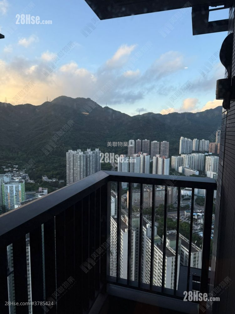 柏傲庄 售盘 3 房 723 平方尺