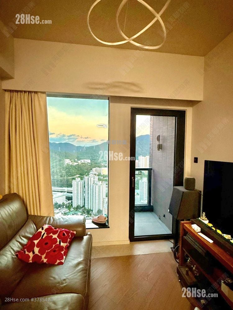 柏傲庄 售盘 3 房 723 平方尺